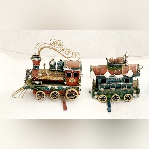 Christmas Express Train & Caboose 2 Car Metal/Resin Stocking Hangers Target 2003